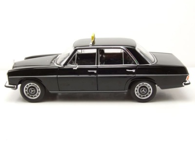 Mercedes 200 /8 Strichachter W115 Taxi 1968 schwarz Modellauto 1:18 Norev