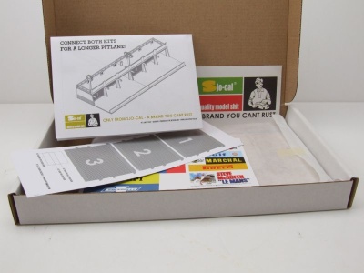 Diorama Pitlane Gulf Boxengasse Garage  für 1:64 Modellautos Sjo-cal