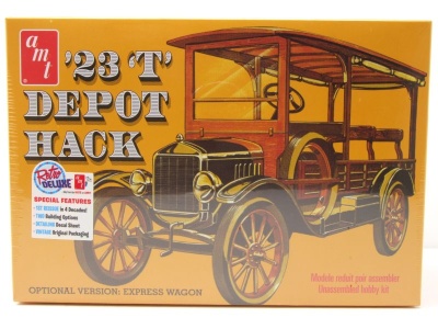 Ford T Depot Hack T-Modell 1923 Kunststoffbausatz Modellauto 1:25 AMT