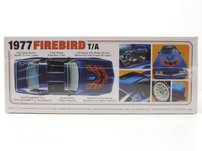 Pontiac Firebird T/A 1977 Kunststoffbausatz Modellauto 1:25 MPC