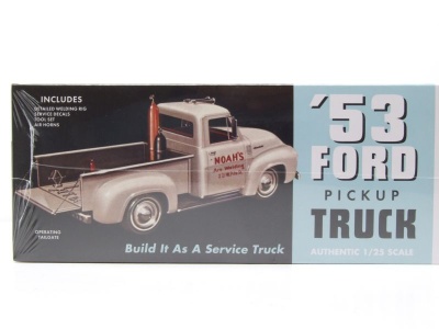 Ford Pick Up 1953 Kunststoffbausatz Modellauto 1:25 AMT