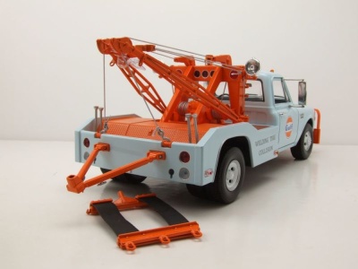 Chevrolet C-30 Dually Wrecker 1969 Gulf Oil Welding Tire Collision Abschlepper Modellauto 1:18 Greenlight Collectibles