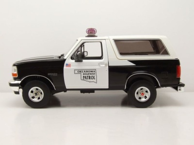 Ford Bronco Oklahoma Highway Patrol 1996 schwarz weiß Modellauto 1:18 Greenlight Collectibles