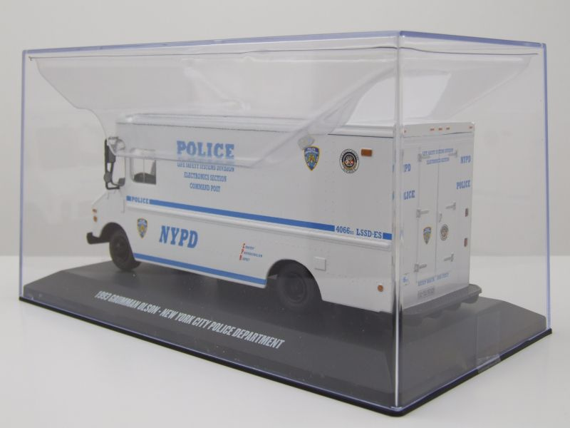 Grumman Olson LLV NYPD Police 1993 weiß Modellauto 1:43 Greenlight Collectibles