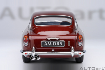 Aston Martin DB5 1964 rot Modellauto 1:18 Autoart