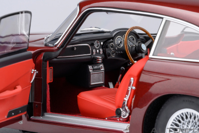 Aston Martin DB5 1964 rot Modellauto 1:18 Autoart