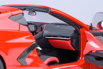 Chevrolet Corvette C8 Stingray Z51 2020 torch rot Modellauto 1:18 Autoart