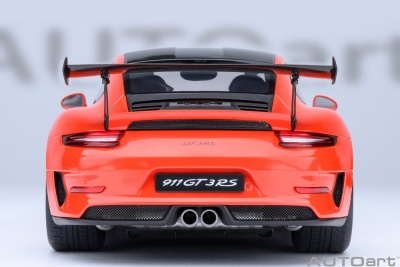 Porsche 911 (991.2) GT3 RS Weissach 2017 lava orange Alufelgen Modellauto 1:18 Autoart