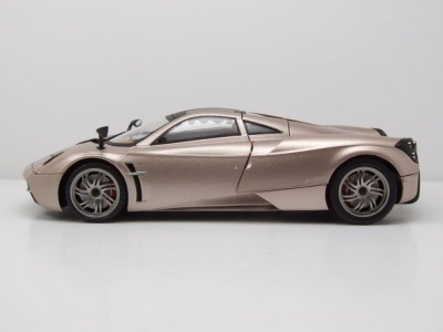 Pagani Huayra 2013 grau gold Modellauto 1:18 Motormax