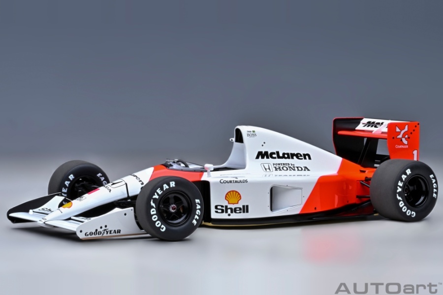 McLaren Honda MP4/6 #1 Formel 1 1991 weiß rot A.Senna Modellauto 1:18 Autoart