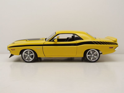 Dodge Challenger R/T Chicayne 1971 gelb schwarz Modellauto 1:18 Acme