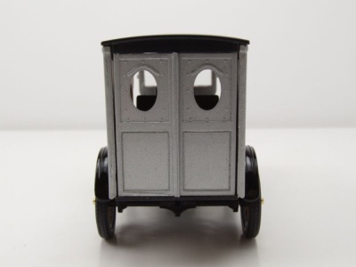 Ford Model T Paddy Wagon 1925 silber Modellauto 1:24 Motormax