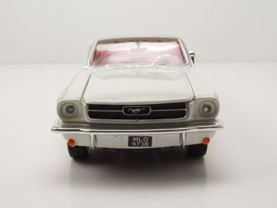 Ford Mustang Convertible 1964 1/2 creme James Bond Goldfinger Modellauto 1:24 Motormax