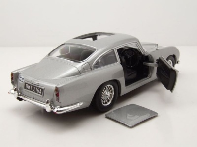 Aston Martin DB5 silber James Bond Modellauto 1:24 Motormax