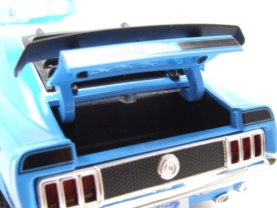 Ford Mustang Mach 1 1970 blau Modellauto 1:18 Maisto