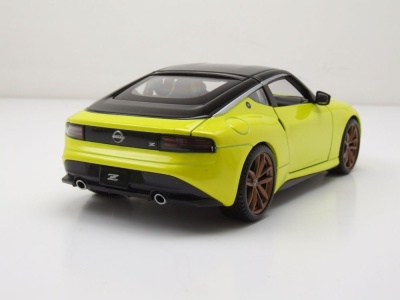 Nissan 400z 2022 gelb Modellauto 1:24 Maisto