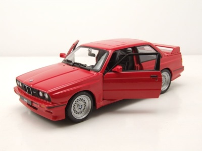 BMW M3 E30 1988 rot Modellauto 1:24 Bburago