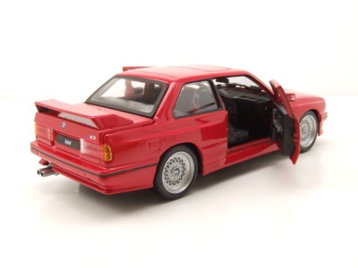 BMW M3 E30 1988 rot Modellauto 1:24 Bburago