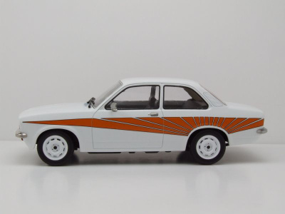 Opel Kadett C Swinger 1973 weiß orange Modellauto 1:18 KK Scale