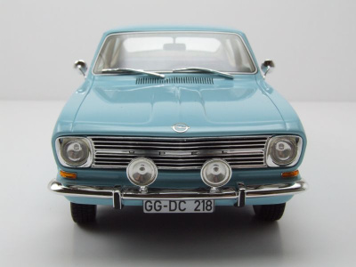 Opel Kadett B Kiemen-Coupe 1966 hellblau Modellauto 1:18 Cult Scale Models