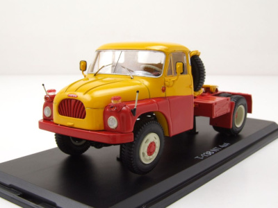Tatra T138 NT 4x4 Zugmaschine gelb rot Modellauto 1:43...