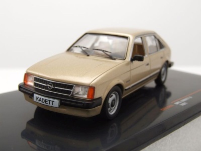 Opel Kadett D 1981 beige metallic Modellauto 1:43 ixo models