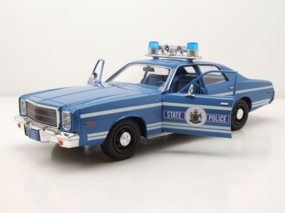 Plymouth Fury Maine State Police 1978 blau Modellauto 1:24 Greenlight Collectibles