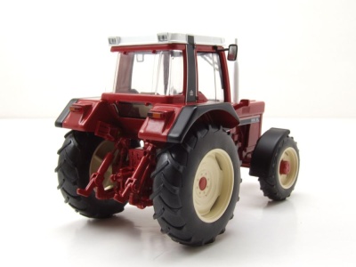 Case IHC 956 XL Traktor rot Modellauto 1:32 Schuco