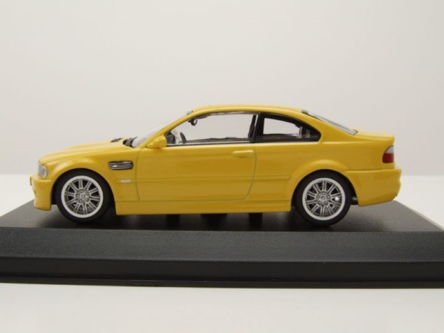 Motormax BMW E46 Coupe Modellauto 1/43 – Mit Individuellem Wunschkennzeichen, Ca. 11 Cm Lang