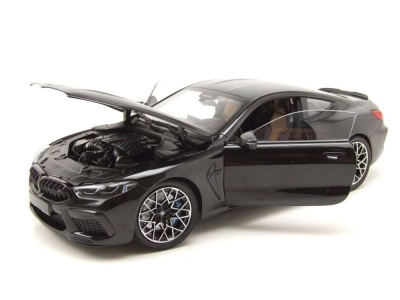 BMW M8 Coupe 2020 schwarz metallic Modellauto 1:18 Minichamps