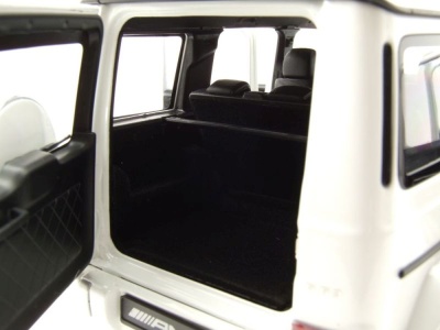 Mercedes AMG G63 G-Klasse 2018 weiß Modellauto 1:18 Minichamps