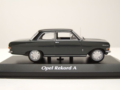 Opel Rekord A 1962 grau Modellauto 1:43 Maxichamps