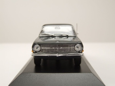 Opel Rekord A 1962 grau Modellauto 1:43 Maxichamps