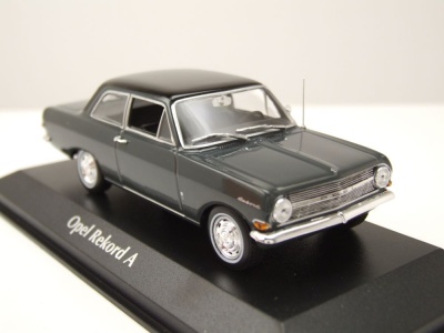 Opel Rekord A 1962 grau Modellauto 1:43 Maxichamps