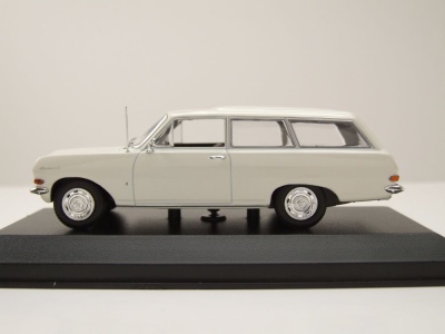 Opel Rekord A Caravan Kombi 1962 weiß Modellauto 1:43 Maxichamps