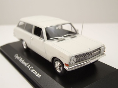 Opel Rekord A Caravan Kombi 1962 weiß Modellauto 1:43 Maxichamps