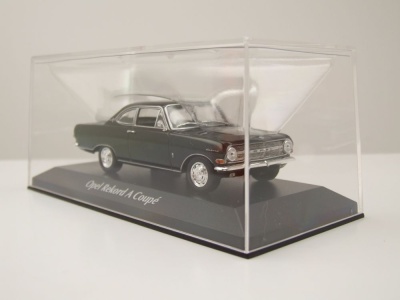 Opel Rekord A Coupe 1962 schwarz Modellauto 1:43 Maxichamps