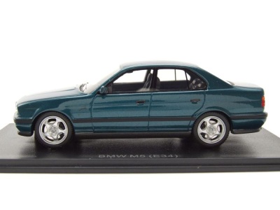 BMW M5 E34 1994 dunkelgrün metallic Modellauto 1:43 Neo Scale Models