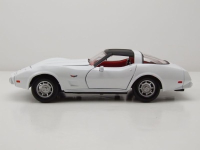 Chevrolet Corvette C3 1979 weiß Modellauto 1:24 Motormax