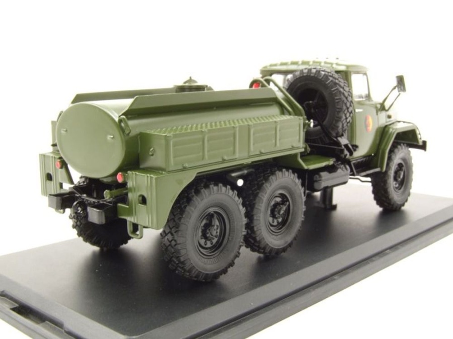 zil-131-ars-14-nva-olivgruen-