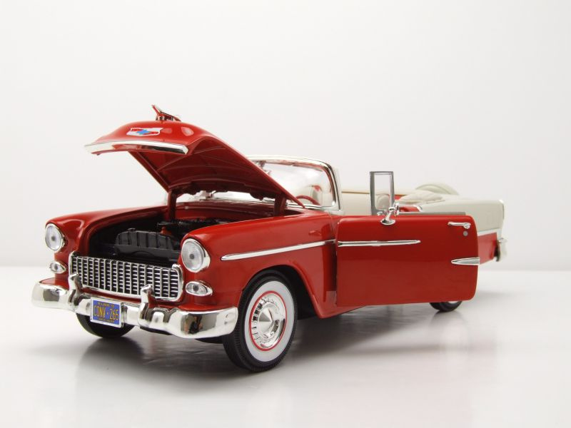 Chevrolet Bel Air Convertible 1955 rot weiß Modellauto 1:18 Auto World