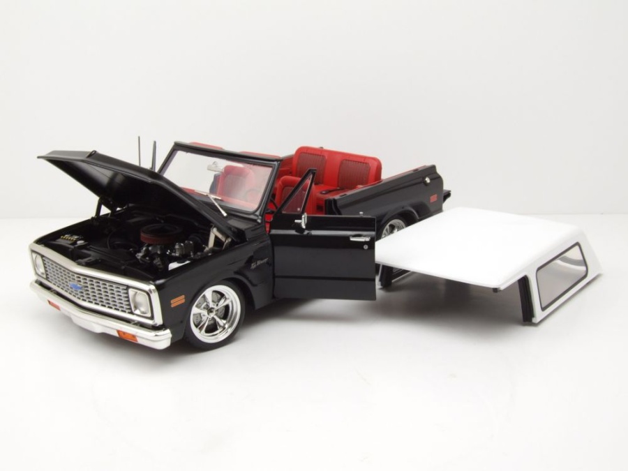 Modellauto Chevrolet Blazer Custom 1972 schwarz weiß 1:18 Acme bei