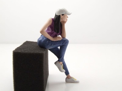 Figur Night Out Kris weiße Mütze lila Top für 1:18 Modelle American Diorama