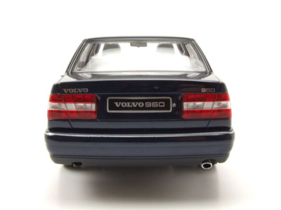 Volvo 960 1996 dunkelblau metallic Modellauto 1:18 Triple9