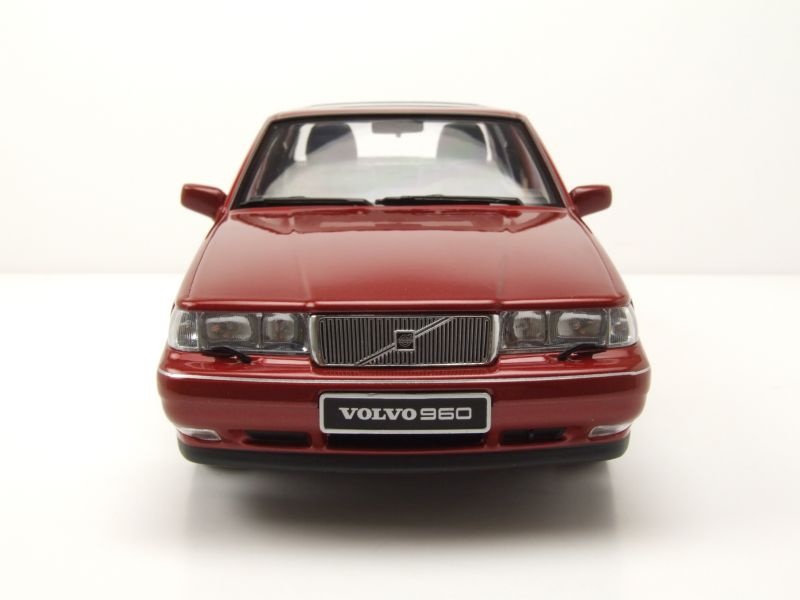 Volvo 960 1996 Miniature Triple 9 1/18 – Montée Métal, Emballage D'origine