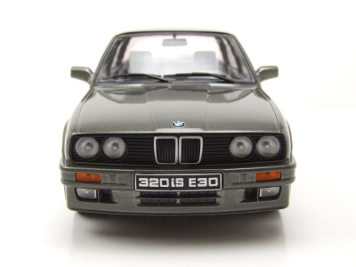 BMW 320 iS E30 Italo M3 1989 grau Modellauto 1:18 KK Scale