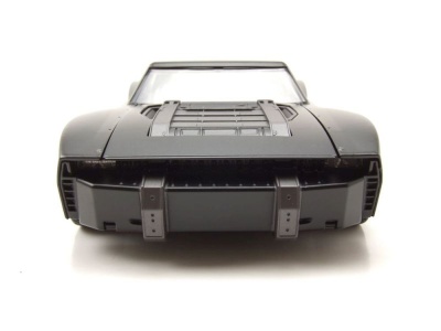 Batmobile The Batman 2022 schwarz mit Licht und Figur Modellauto 1:18 Jada Toys