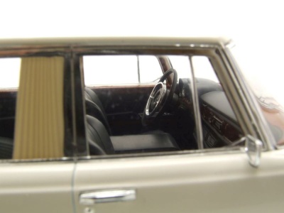 Mercedes 600 W100 Pullman 1969 weiß Modellauto 1:18 MCG