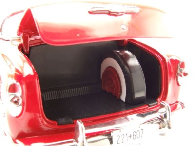 Chevrolet Bel Air Hardtop Coupe 1953 rot weiß Modellauto 1:18 Sun Star