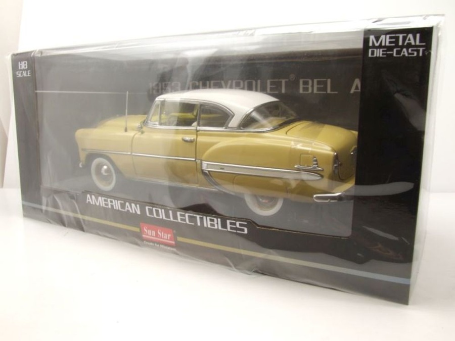SUN-STAR 01607 CHEVROLET - BEL AIR COUPE 1953 - ROUGE BLANC - 1/18